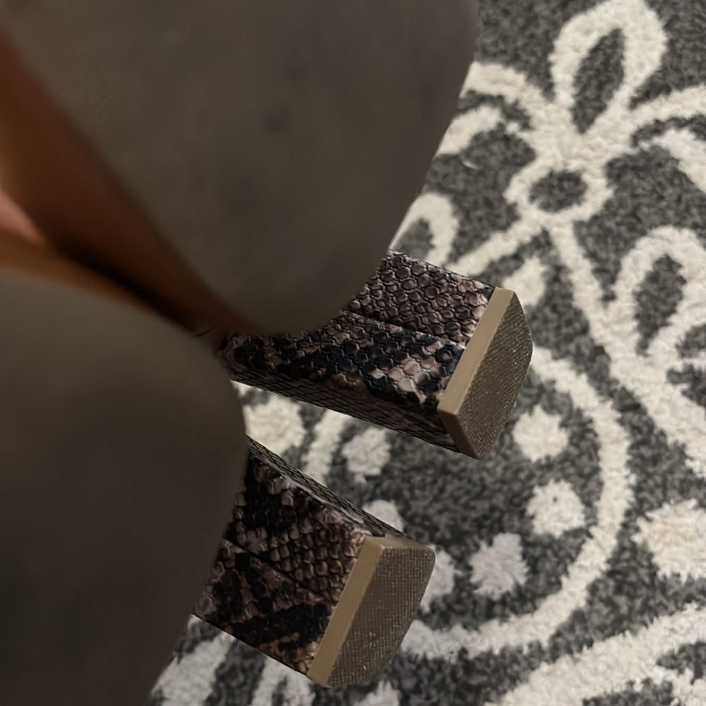 Faux Leather Mules with Snake Print Heel - Picture 9 of 9